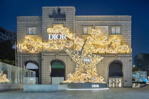 Dior Unveils Accessories, Home Decor and Kids Toys for Christmas